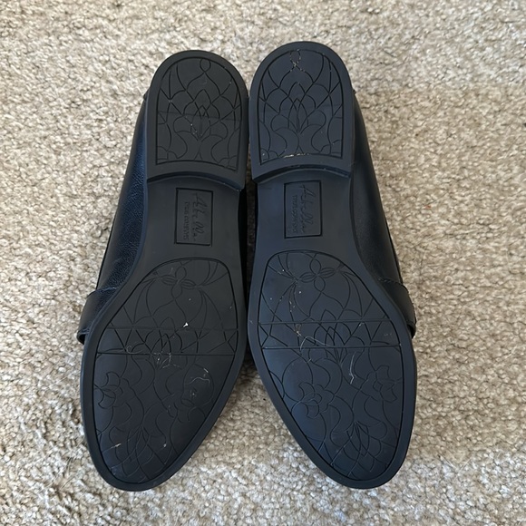 Abella Loafers - Picture 4 of 5